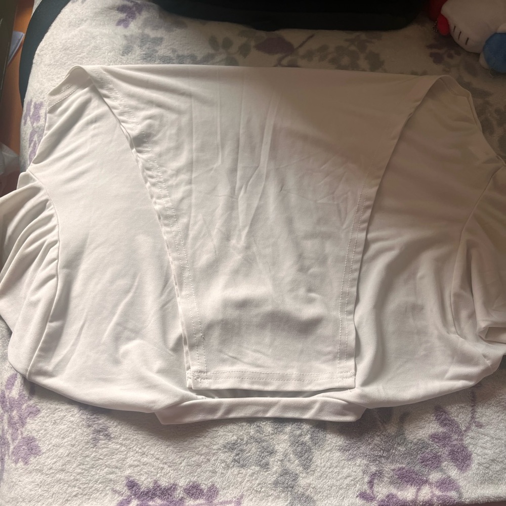 White crop top